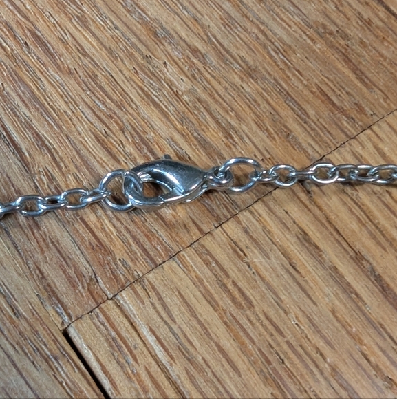 Pink Mustache Necklace โ Quirky Chic Statement Accessory ๐ - Picture 3 of 6